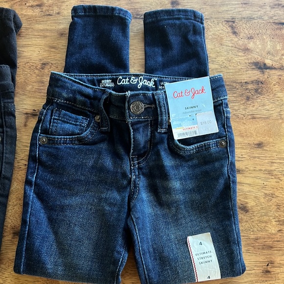 New! Girls 2pc Set Skinny Jeans - Picture 3 of 8